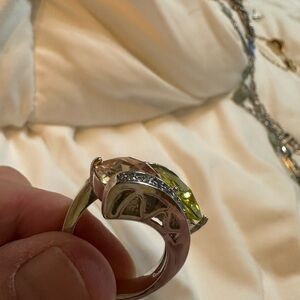 Elegant Silver and Green Gemstone Ring made by Park Lane